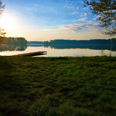 아파트 Dworek Wdzydze *