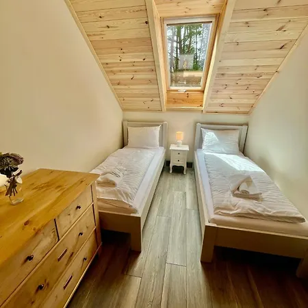 Dworek Wdzydze * Przytarnia