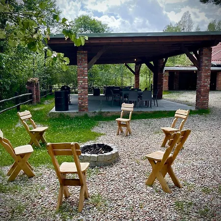 Dworek Wdzydze * Przytarnia