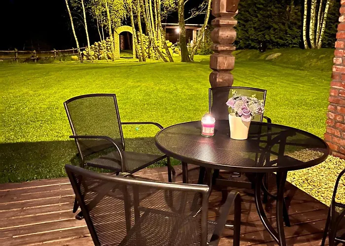 Dworek Wdzydze Lägenhet *