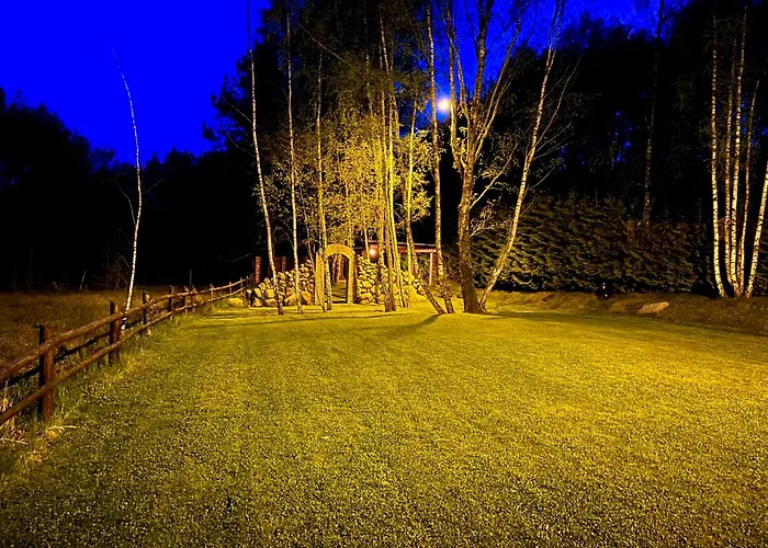 Dworek Wdzydze * Przytarnia