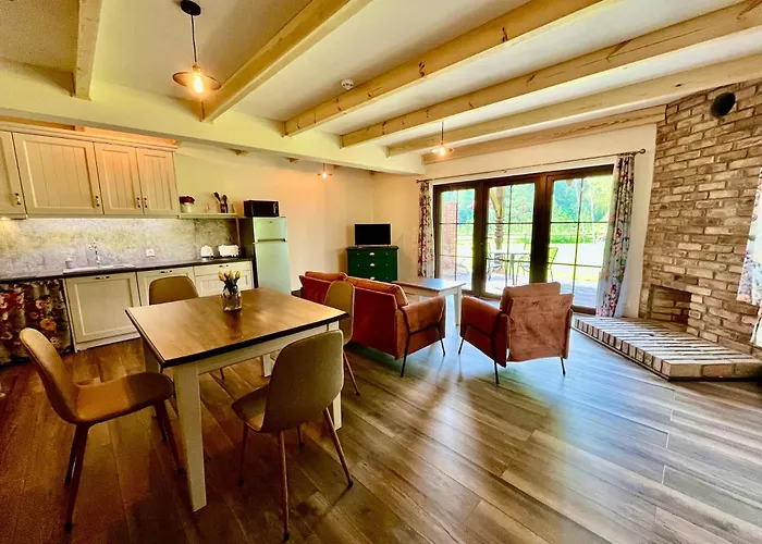 Lägenhet Dworek Wdzydze Przytarnia